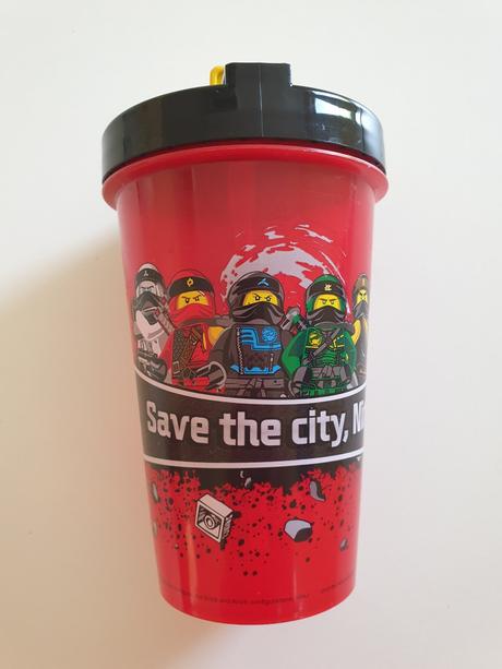 Pohár pre chlapcov - kúpený v lego obchode v ny,
