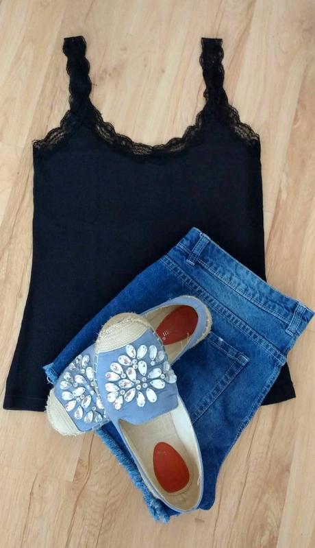 Tielko s čipkovanými ramienkami - veľ. s-m, cherokee,s