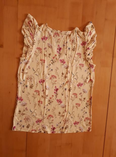 Žltá kvetovaná blúzka s volánikmi, orsay,m