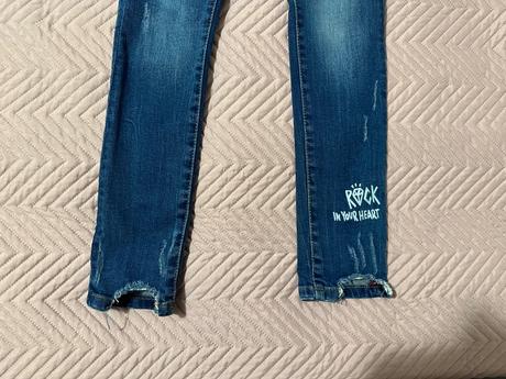 Dievčenské rifle, zara,128