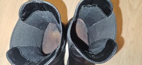 Darujem zimne kozene topanky, tamaris,40