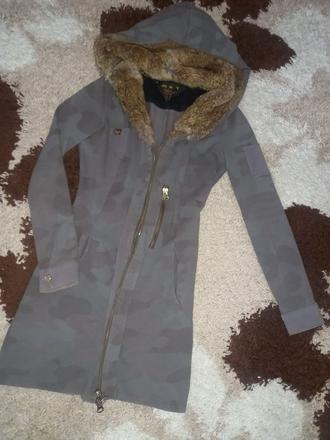Mikina met, met,s