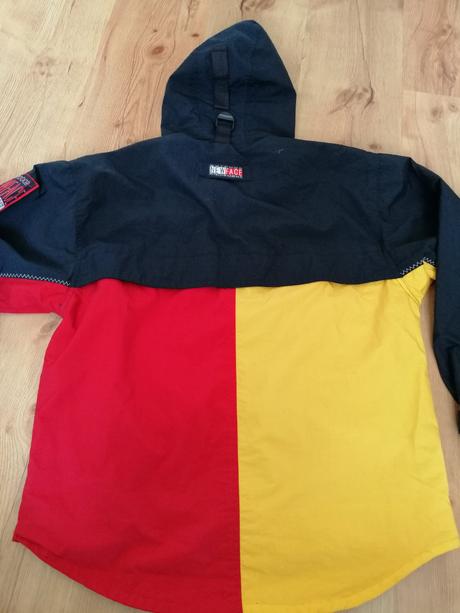 Farebná prechodná bunda, 164