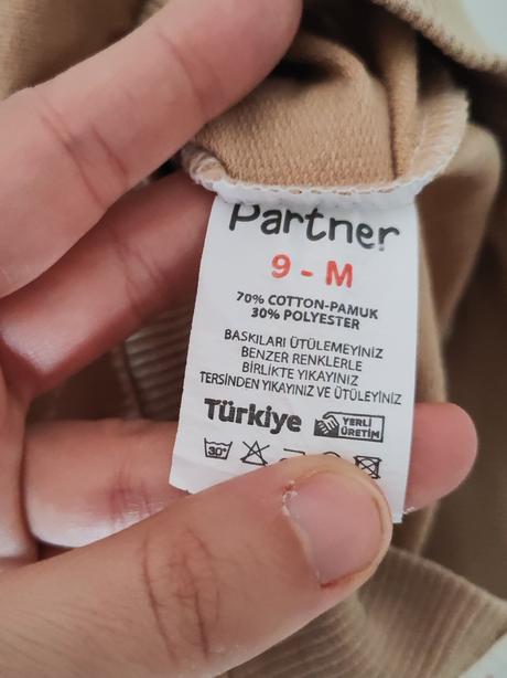 Béžová mikinka, 80