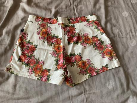 Šortky, gant,134