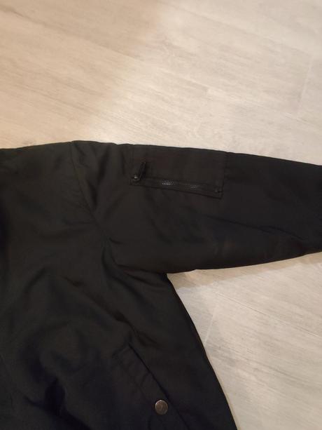 Bomber, reserved,152