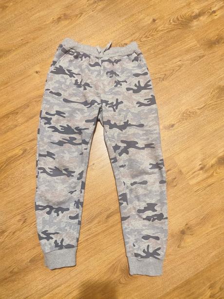 Tepláky zn.slovenka v.146, slovenka,146