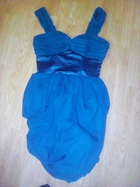 Spoločenské šaty, l