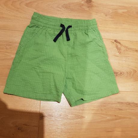 Kraťasy 104, lupilu,104