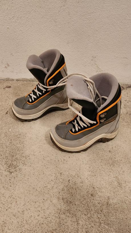 Snowboard topánky, 36