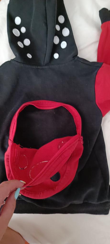 Sveter s kapsičkou na chrbte, 116