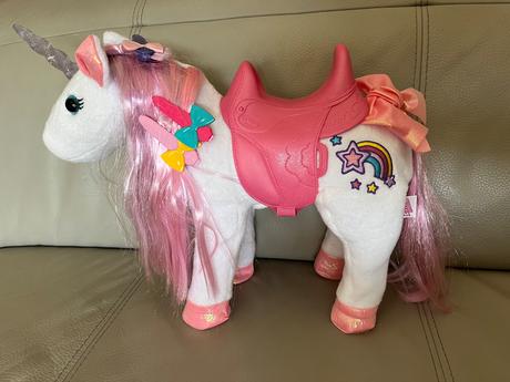 Jednorožec baby born, 