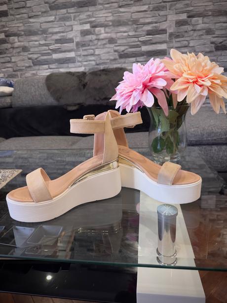 Camel sandálky na plattforme, 38