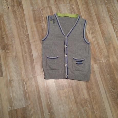 Vestička, cherokee,110