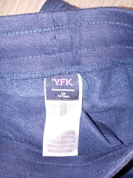 Teplejšie športová sukňa, 128