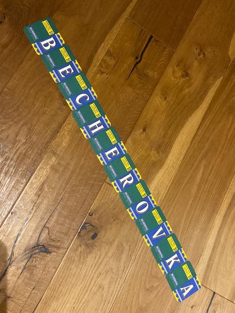 Becherovka podpivníky - tácky pod pivo, 