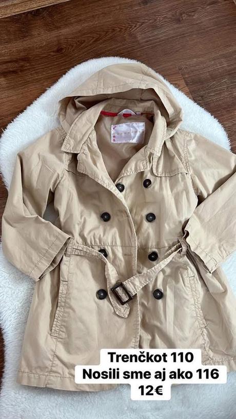 Krémový trenčkot, 110
