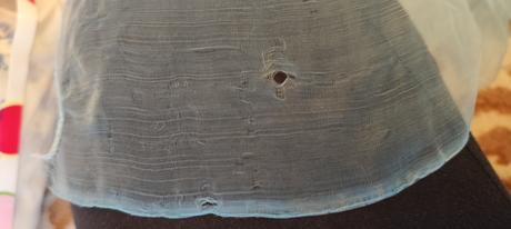 Svetlučkomodrá šatka,