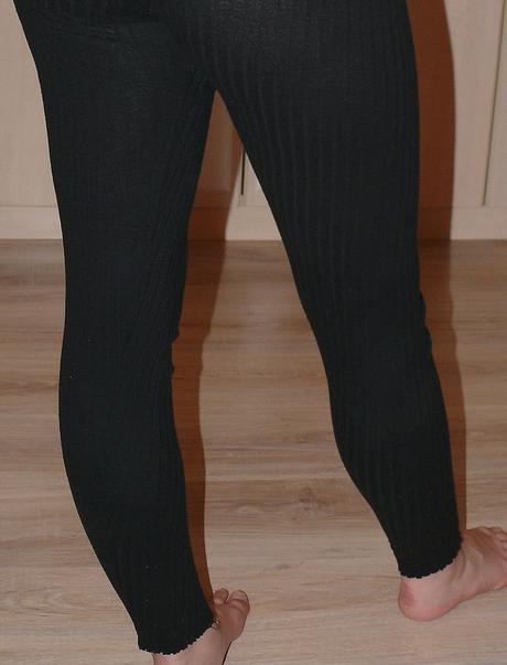 Rebrované legíny, m