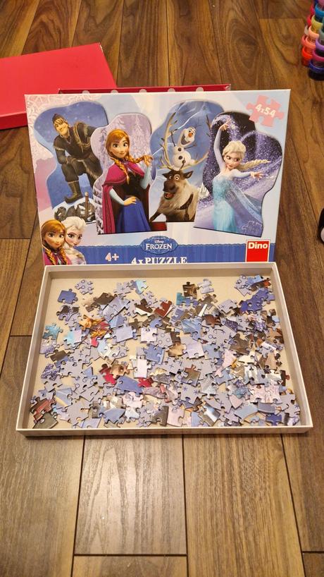 Puzzle frozen 4 obrázky x 54 dielikov, 