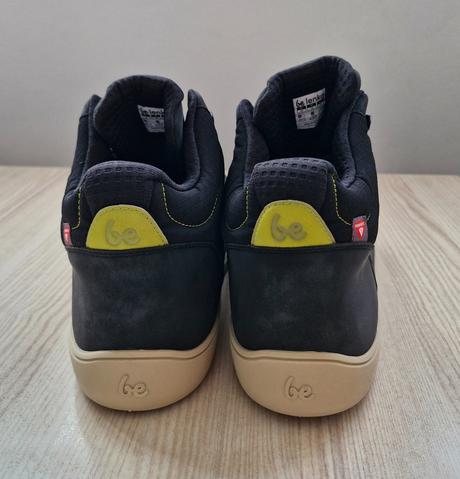 Arcticedge - charcoal black 47 y178, be lenka,47