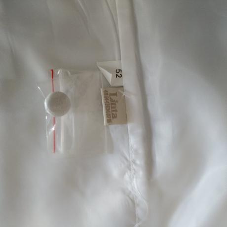 Svadobná vesta a kravata, 52