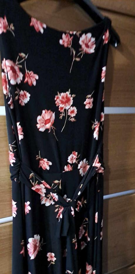 Dlhé letné šaty velkost m, m