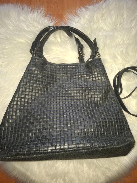 Dámaka kožená kabelka,