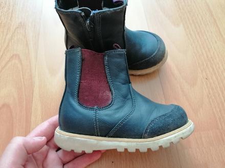 Kožené čižmičky, 22