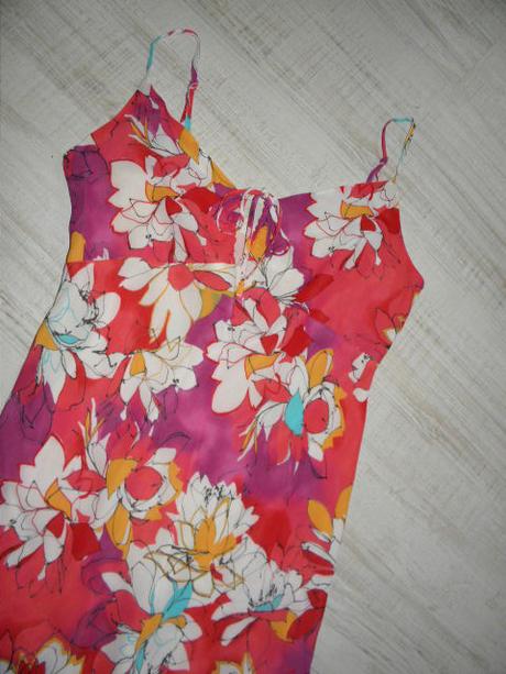 Šatičky, marks & spencer,42