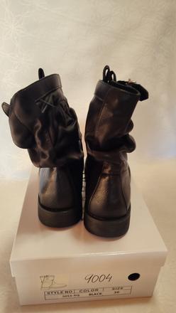 Členkové čižmy, 36