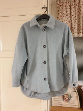 Bledomodrý krátky kabát reserved, reserved,l