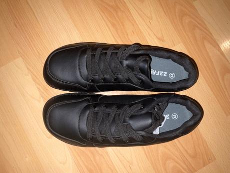 Barefoot topanky, 44