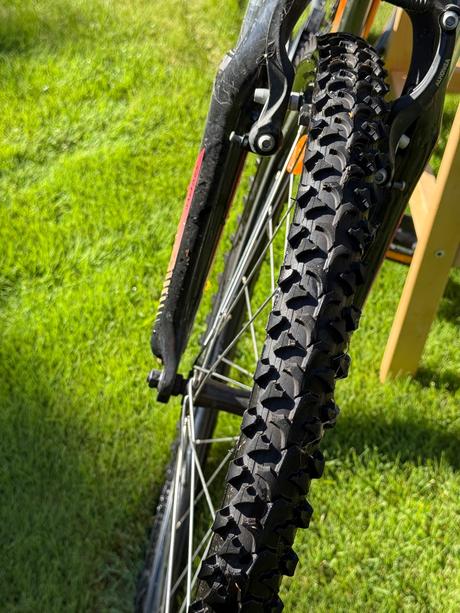 Bicykel specialized, kolesa 24, specialized,24