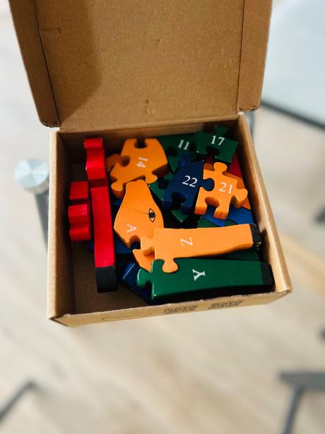 Drevená žirafka skladačka, 