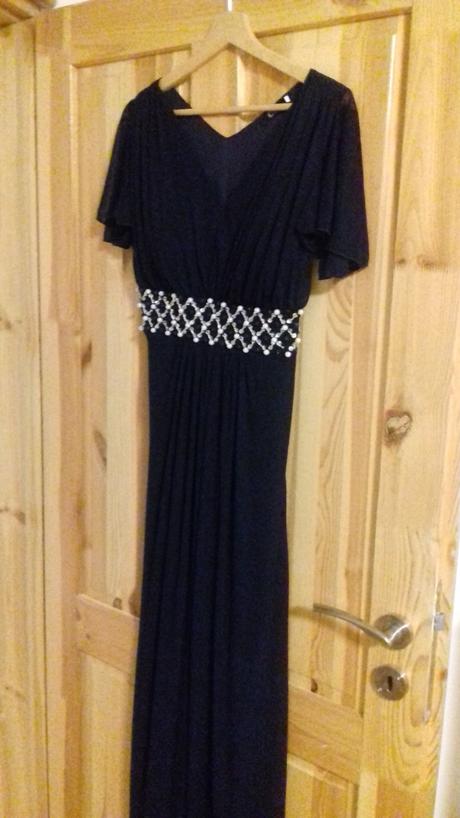 Spoločenské šaty aj tehu aj netehu, m