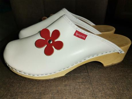 Dreváky papučkovo, 38