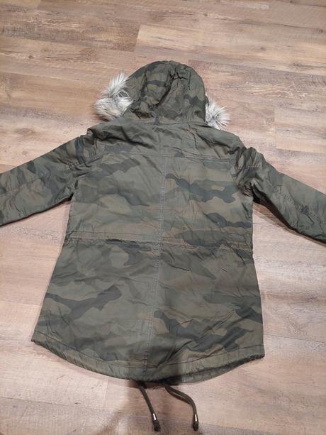 Zimna parka, clockhouse,s