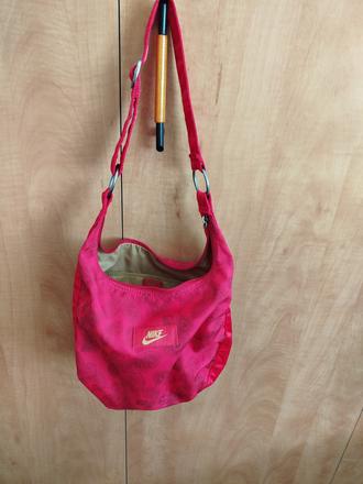 Kabelka nike, nike