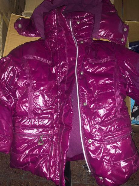 Zimna dievcenska bunda, 98