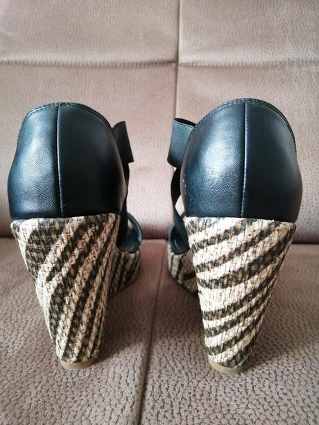 Sandale na platforme, 37