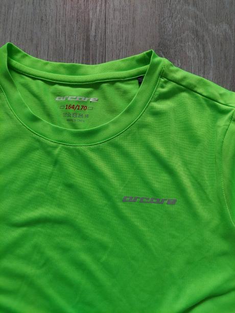Športove tričko, 164