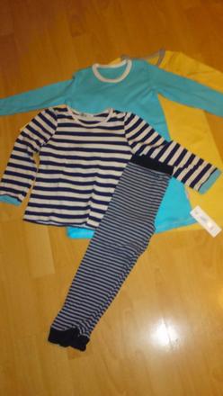 Páskované pyžamko, marks & spencer,104