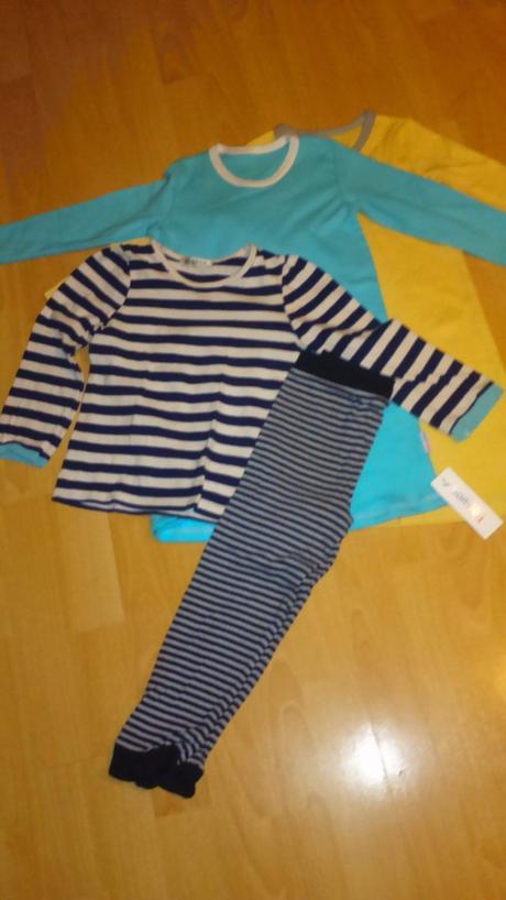 Páskované pyžamko, marks & spencer,104