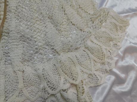 Kvalitne velmi pekne azurove pončo, 42