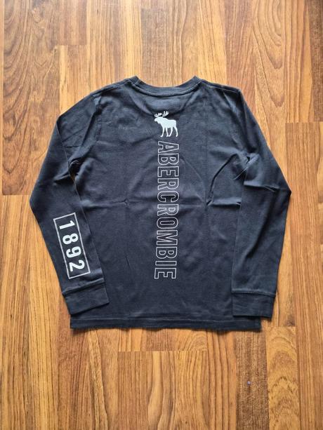 Pekné abercrombie tričko, abercrombie&fitch,152