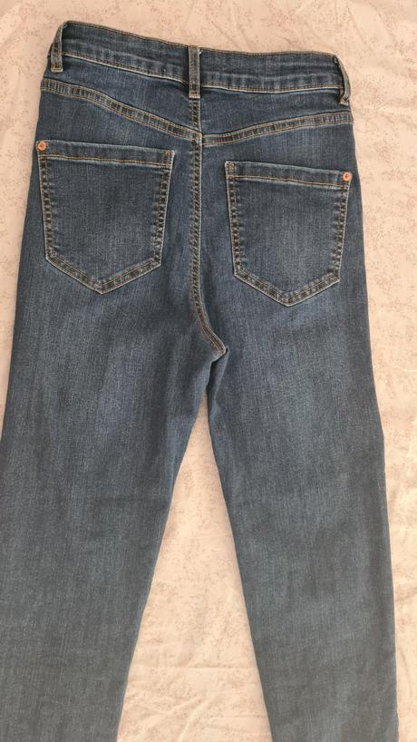 Dámske úzke rifle skinny, reserved,36