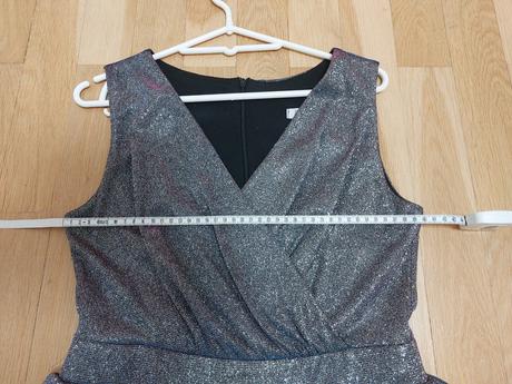 Šaty veľkosť 38, 38