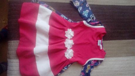 Spolocenske saty s kvietkovou ozdobou v pase 2ks, 98