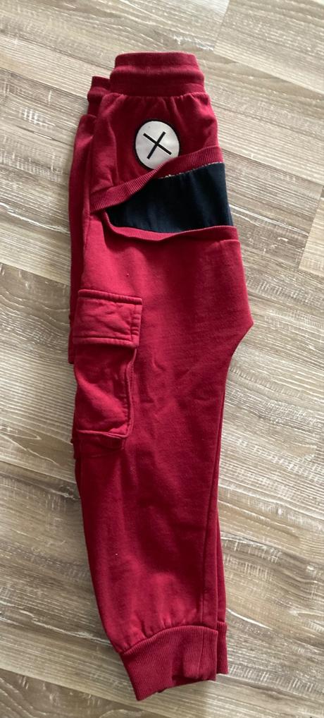 Kapsáčové tepláky, pepco,110